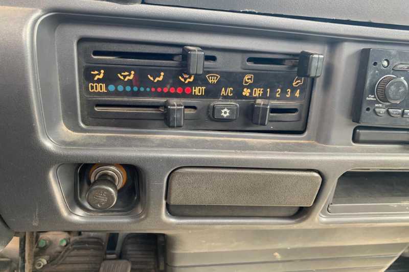 OmecoHub - Immagine ISUZU NPR